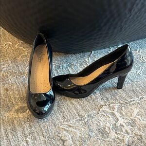 Clark’s ambyr patent leather heels